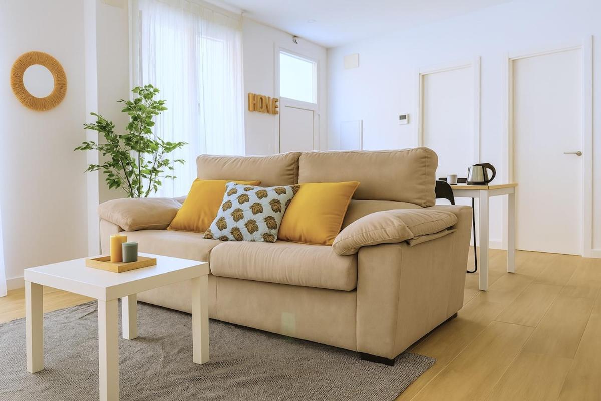 Beautiful In Puente De Vallecas - Atocha Apartment Madrid