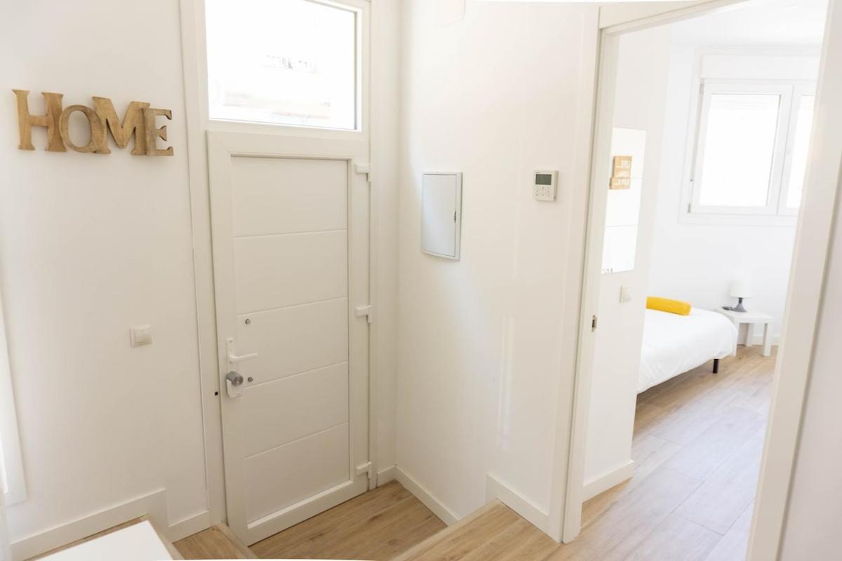 Beautiful In Puente De Vallecas - Atocha Apartment